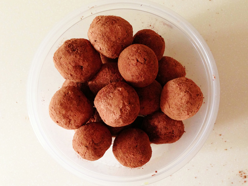 Raw Apricot-Nut-Chocolate Balls