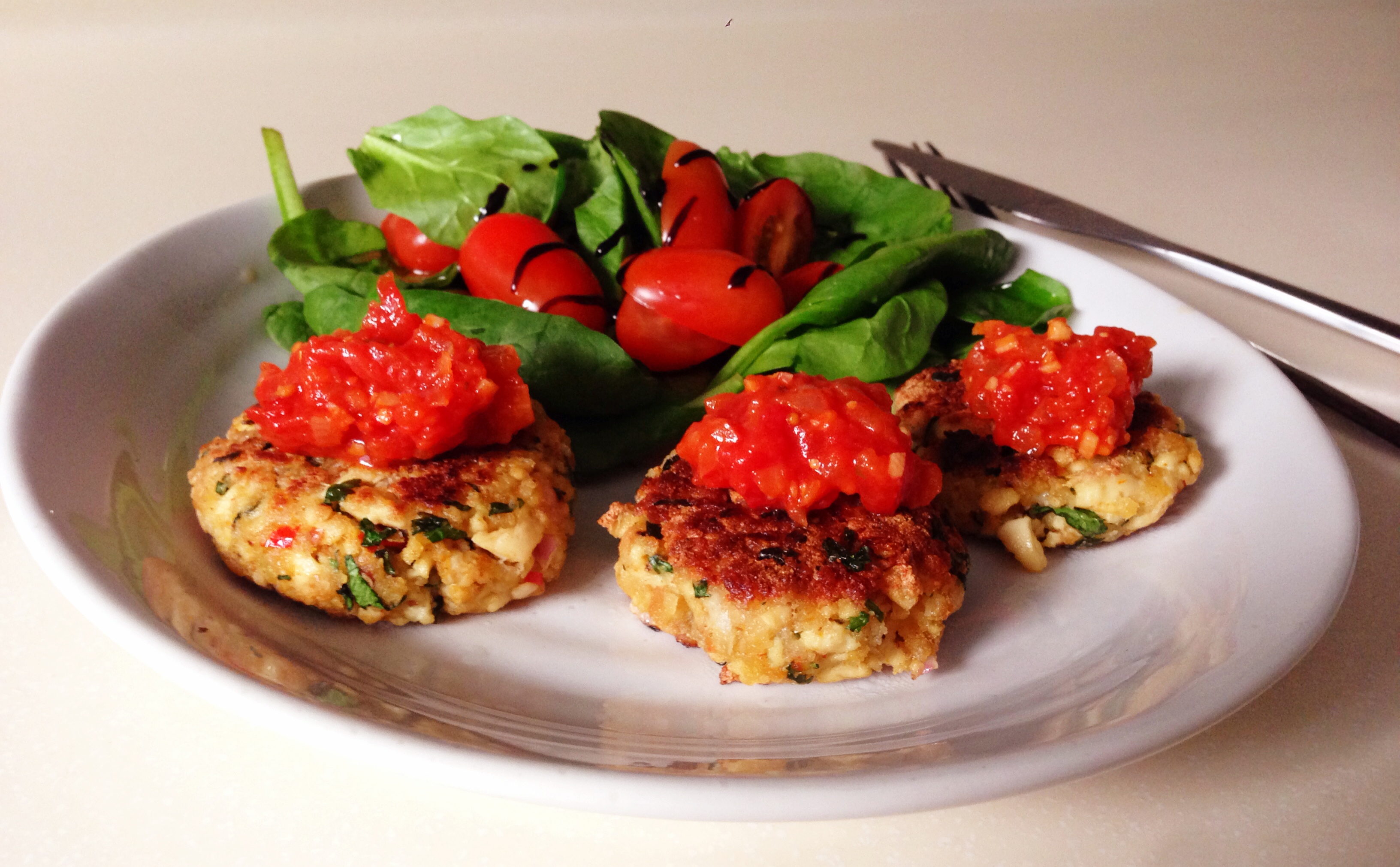 Tofu & herb croquettes with spicy tomato salsa